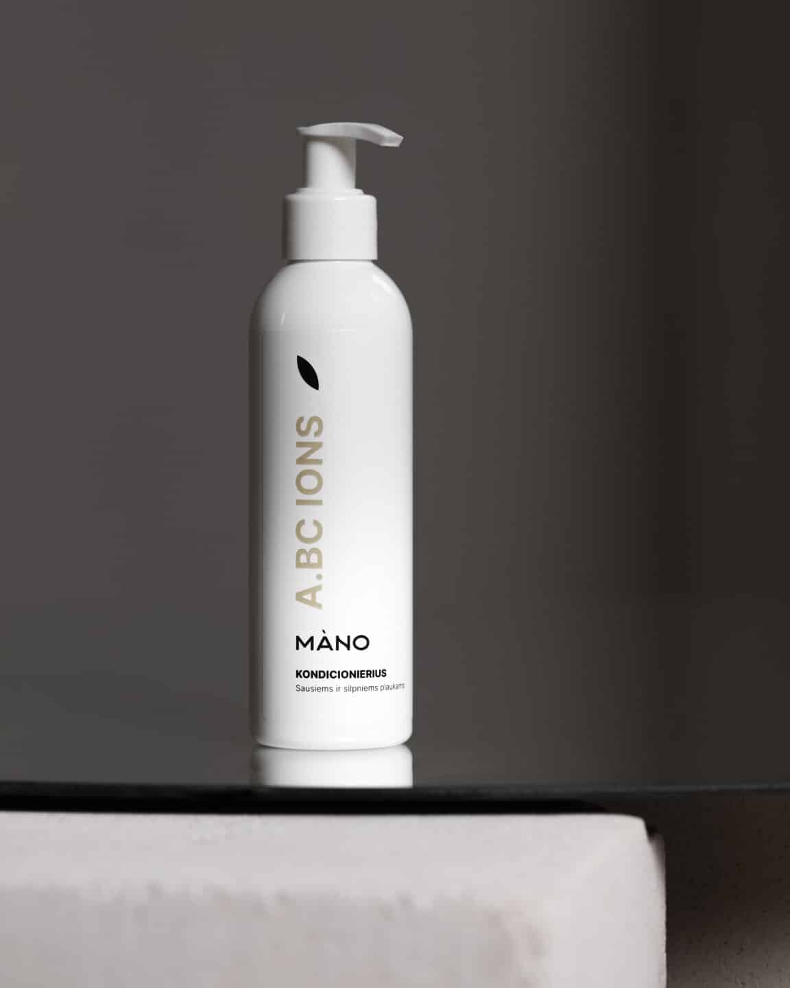 Plaukų priežiūra natūraliomis priemonėmis